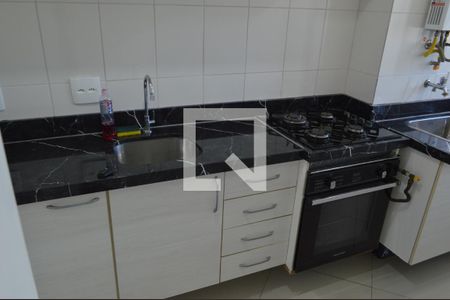 Apartamento à venda com 58m², 2 quartos e 1 vagaCozinha