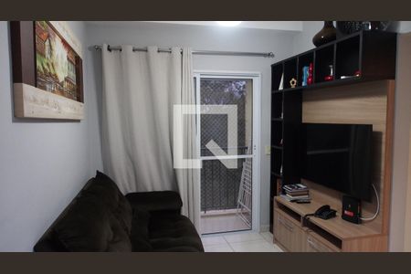 Sala de apartamento para alugar com 2 quartos, 48m² em Jardim Ermida I, Jundiaí