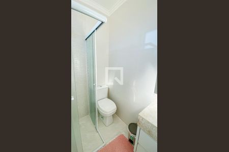 Casa à venda com 270m², 4 quartos e 6 vagas Casa à venda com 270m², 4 quartos e 6 vagasBanheiro da Suíte 2