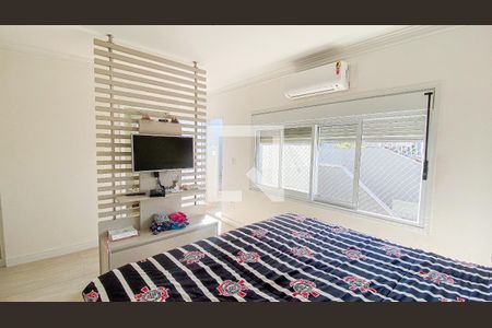 Casa à venda com 270m², 4 quartos e 6 vagas Casa à venda com 270m², 4 quartos e 6 vagasSuíte 1