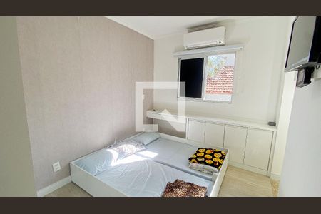 Casa à venda com 270m², 4 quartos e 6 vagas Casa à venda com 270m², 4 quartos e 6 vagasSuíte 3