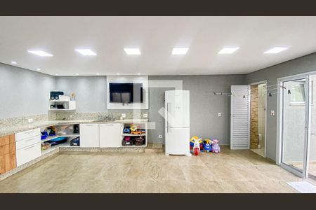 Casa à venda com 270m², 4 quartos e 6 vagas Casa à venda com 270m², 4 quartos e 6 vagasEdícula - Churrasqueira