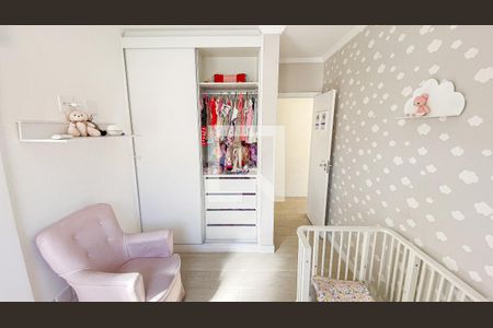 Casa à venda com 270m², 4 quartos e 6 vagas Casa à venda com 270m², 4 quartos e 6 vagasSuíte 2