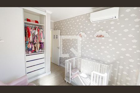 Casa à venda com 270m², 4 quartos e 6 vagas Casa à venda com 270m², 4 quartos e 6 vagasSuíte 2