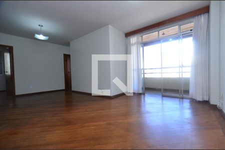 Sala de apartamento para alugar com 3 quartos, 110m² em Lourdes, Belo Horizonte