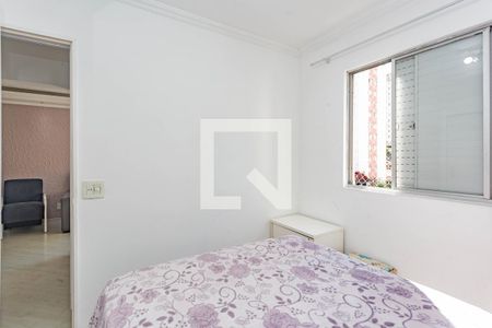 Quarto 2 de apartamento para alugar com 2 quartos, 54m² em Jardim Celeste, São Paulo