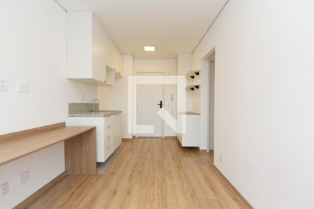 Sala/Cozinha de apartamento para alugar com 1 quarto, 30m² em Indianópolis, São Paulo