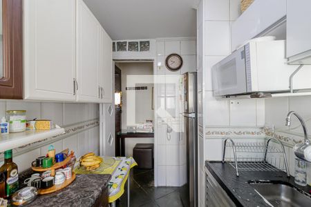 Apartamento para alugar com 56m², 2 quartos e 1 vaga Apartamento para alugar com 56m², 2 quartos e 1 vagaCozinha