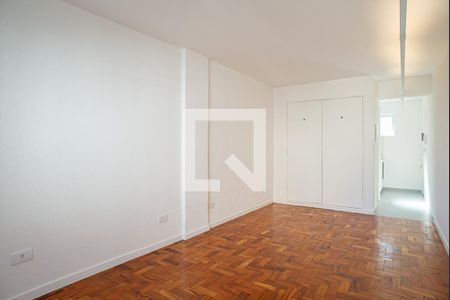 Studio à venda com 35m², 1 quarto e sem vaga Studio à venda com 35m², 1 quarto e sem vagaSala/Quarto