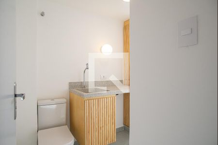 Studio à venda com 35m², 1 quarto e sem vaga Studio à venda com 35m², 1 quarto e sem vagaBanheiro