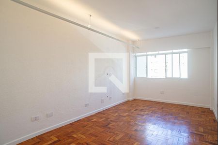 Studio à venda com 35m², 1 quarto e sem vaga Studio à venda com 35m², 1 quarto e sem vagaSala/Quarto