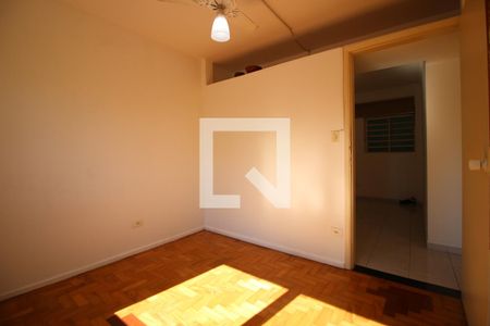 Quarto 1  de apartamento para alugar com 2 quartos, 52m² em Pinheiros, São Paulo