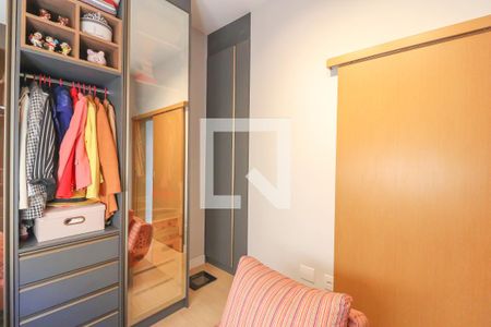 Apartamento à venda com 75m², 2 quartos e 1 vagaQuarto 2