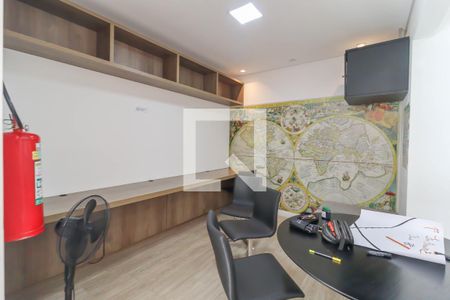 Apartamento à venda com 75m², 2 quartos e 1 vagaÁrea comum