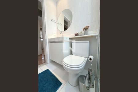 Apartamento à venda com 106m², 2 quartos e 2 vagas Apartamento à venda com 106m², 2 quartos e 2 vagasBanheiro