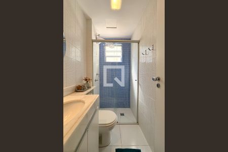 Apartamento à venda com 106m², 2 quartos e 2 vagas Apartamento à venda com 106m², 2 quartos e 2 vagasBanheiro