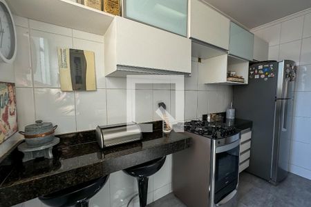 Apartamento à venda com 106m², 2 quartos e 2 vagas Apartamento à venda com 106m², 2 quartos e 2 vagasCozinha