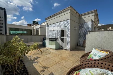 Apartamento à venda com 106m², 2 quartos e 2 vagas Apartamento à venda com 106m², 2 quartos e 2 vagasCobertura