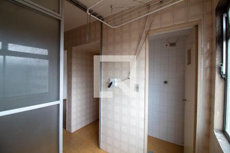 Apartamento à venda com 74m², 3 quartos e 1 vagaÁrea de Serviço