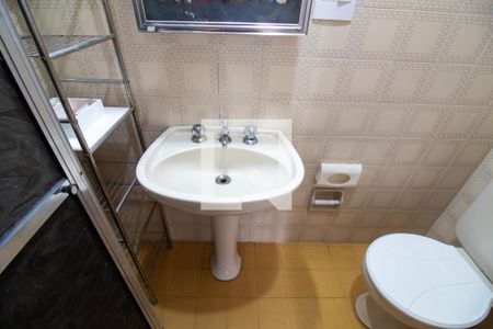 Apartamento à venda com 74m², 3 quartos e 1 vagaBanheiro da Suíte