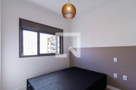 Suíte de apartamento para alugar com 2 quartos, 54m² em Moema, São Paulo