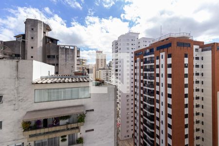 Vista da Sala de apartamento para alugar com 2 quartos, 54m² em Moema, São Paulo
