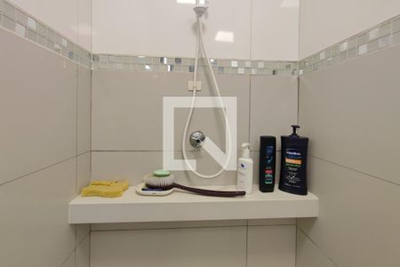 Apartamento para alugar com 57m², 2 quartos e 1 vaga Apartamento para alugar com 57m², 2 quartos e 1 vagaBanheiro