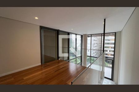 Mezanino de apartamento à venda com 3 quartos, 158m² em Jardim Paulista, São Paulo
