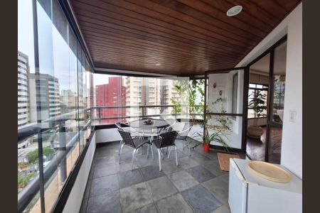 Apartamento à venda com 330m², 4 quartos e 3 vagasFoto 21