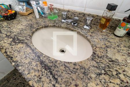 Casa à venda com 200m², 3 quartos e 2 vagasBanheiro da Suíte