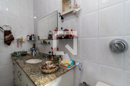 Casa à venda com 200m², 3 quartos e 2 vagasBanheiro da Suíte