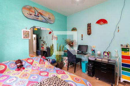 Casa à venda com 200m², 3 quartos e 2 vagasQuarto 2