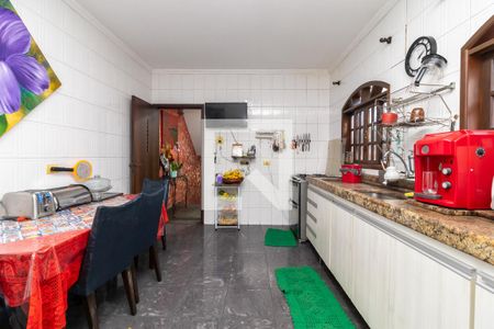 Casa à venda com 200m², 3 quartos e 2 vagasCozinha