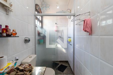 Casa à venda com 200m², 3 quartos e 2 vagasBanheiro da Suíte