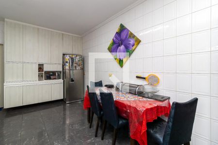 Casa à venda com 200m², 3 quartos e 2 vagasCozinha
