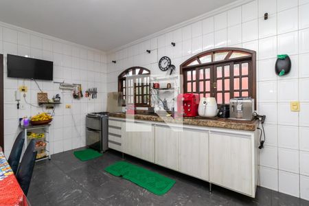 Casa à venda com 200m², 3 quartos e 2 vagasCozinha