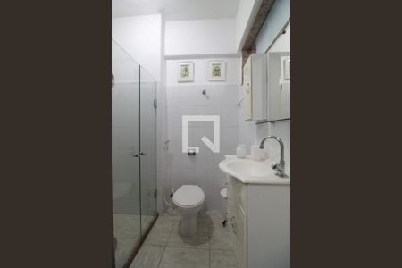 Banheiro social de apartamento à venda com 1 quarto, 30m² em Copacabana, Rio de Janeiro
