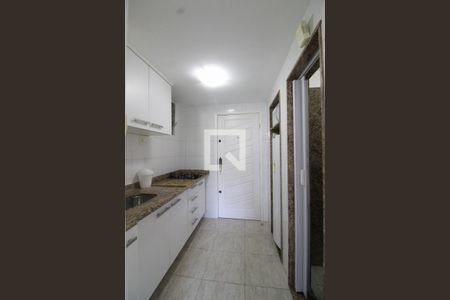 Cozinha de apartamento à venda com 1 quarto, 30m² em Copacabana, Rio de Janeiro