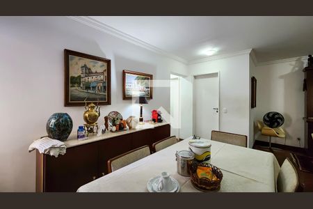 Apartamento à venda com 90m², 2 quartos e 1 vagaSala de Jantar