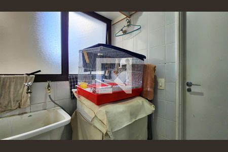 Apartamento à venda com 90m², 2 quartos e 1 vagaÁrea de Serviço