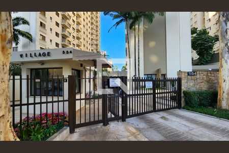 Apartamento à venda com 90m², 2 quartos e 1 vagaFachada