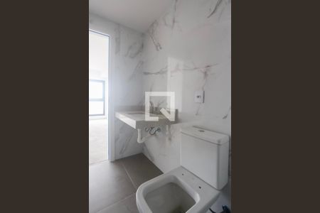 Banheiro de apartamento para alugar com 1 quarto, 52m² em Petrópolis, Porto Alegre