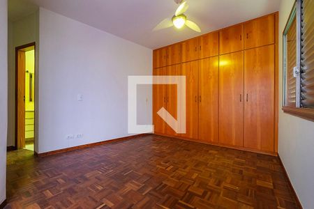 Suíte de apartamento para alugar com 4 quartos, 201m² em Sumarezinho, São Paulo