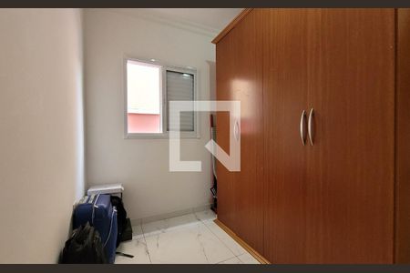 Quarto de apartamento à venda com 2 quartos, 75m² em Jardim das Maravilhas, Santo André