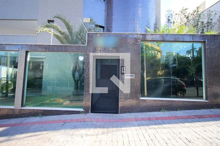 Apartamento à venda com 147m², 4 quartos e 3 vagasFachada