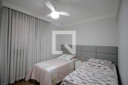 Apartamento à venda com 147m², 4 quartos e 3 vagasQuarto 1