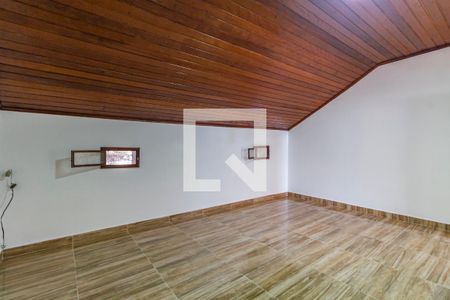 Quarto 2 de casa para alugar com 2 quartos, 61m² em Pinheiros, São Paulo