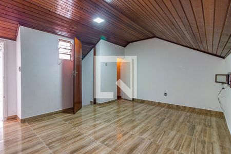 Quarto 2 de casa para alugar com 2 quartos, 61m² em Pinheiros, São Paulo