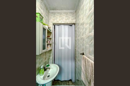 Casa à venda com 238m², 2 quartos e 7 vagasBanheiro da Suíte 1