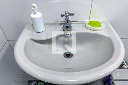 Casa à venda com 238m², 2 quartos e 7 vagasBanheiro da Suíte 2